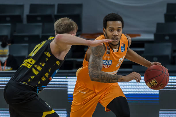 绝杀伯恩利 绝杀伯恩利